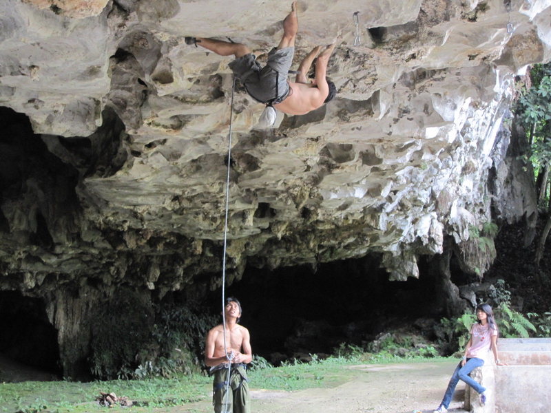 Chien Lee 5.12 roof route, Sarawak, Malaysia