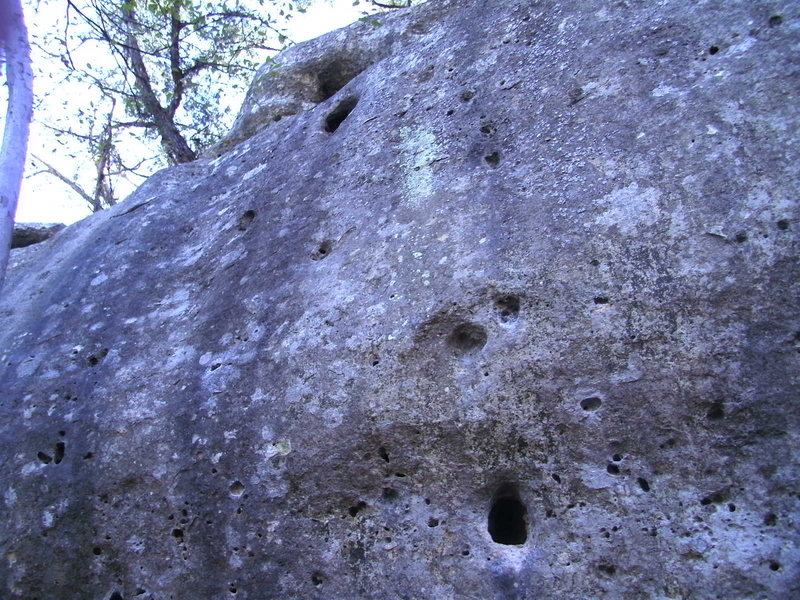 The Pinch Problem starts in the oval hueco and moves up and left