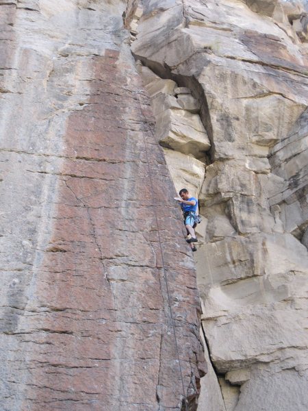 Up on the arete of Schwing Time