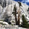  Voyager Rock, Huge dihedral at the top of the rock