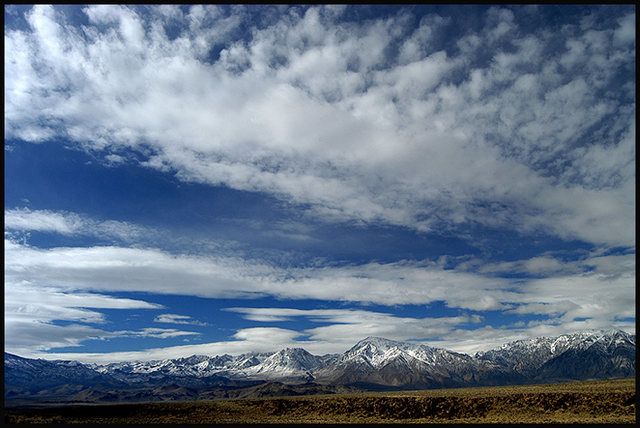 The Sierras from The Volcanic Tablelands.<br>
Photo by Blitzo.