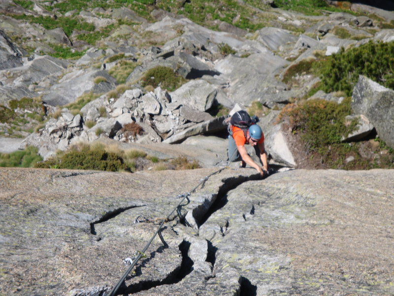 The fat crack of pitch four, Zeichen der Freundschaft (6b+) 