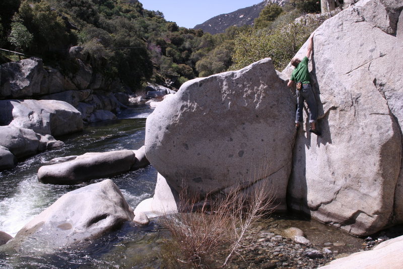 bouldering along the middle fork kaweah river. foothills.