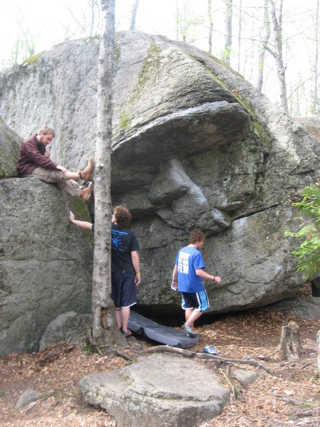 Such a classic climb. You can see pretty much the whole problem here. I picked a picture with us in it for scale so you can see how tall the top out ramp is. 