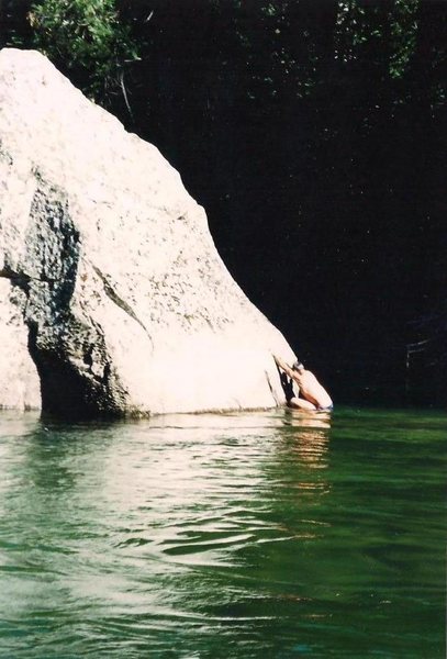 Bouldering sit start in the Merced River!