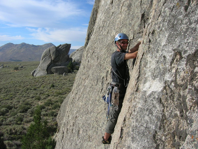 Dustin on Columbian Crack, with The Gallstone in the background.