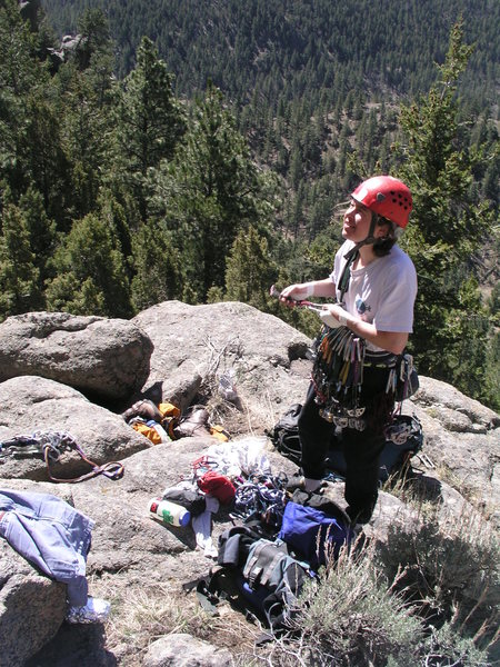 Smok'in Bob tells Andrea she climbs pretty good for a girl.