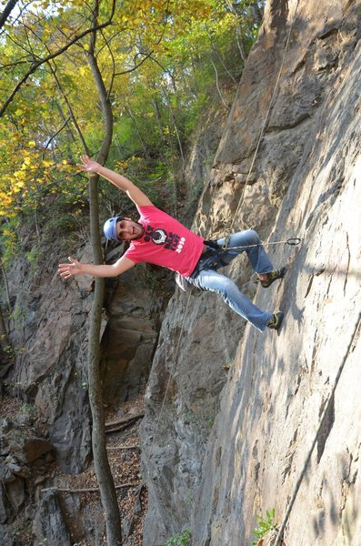 Adam Libert goofin' off on Slabtastic Photo: Ori Kedar