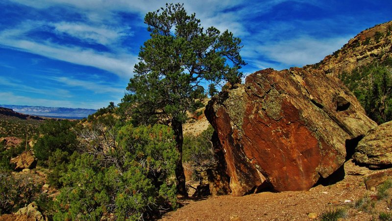 Western Rust Boulder.