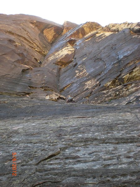 ian van straten combining pitch 1 and 2. nice view of the route