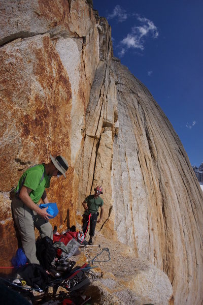 Hanging out on the ledge after the approach pitch.