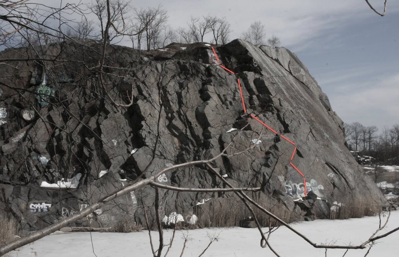 F-wall bouldering route...<br>
<br>
in hindsight, should NOT have done this without spotter at a minimum!