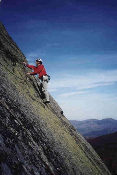 Heading out right on the third pitch of Slide Rules.  Crappy image is a lousy scan of a 35mm slide from my pre-digital days (Oct 2001).