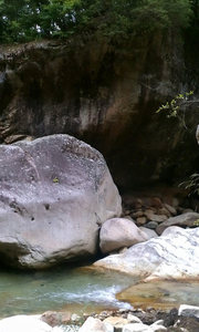 Creekside Boulders