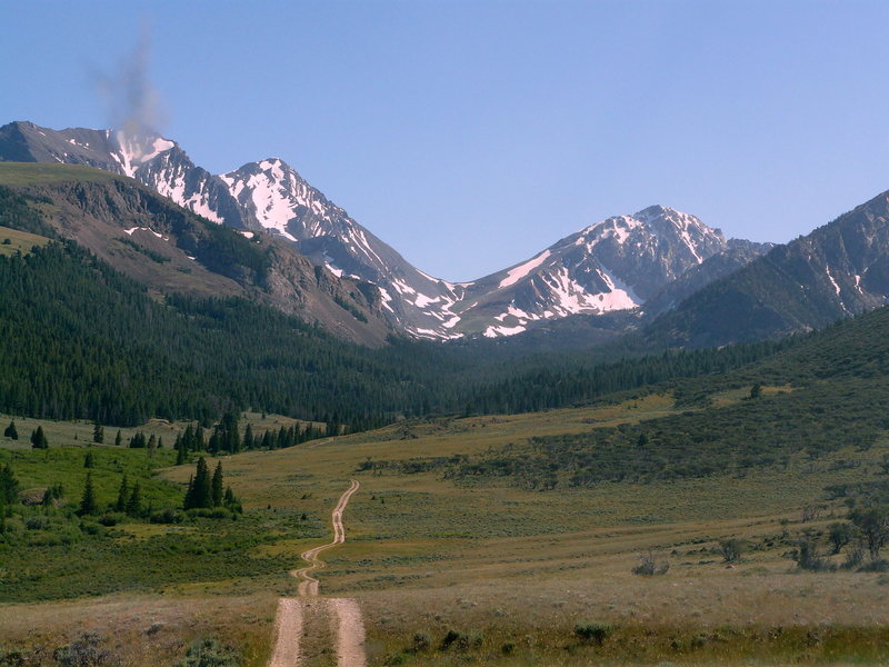 the Pahsimeroi Valley runs along the east side of the Lost River Range.