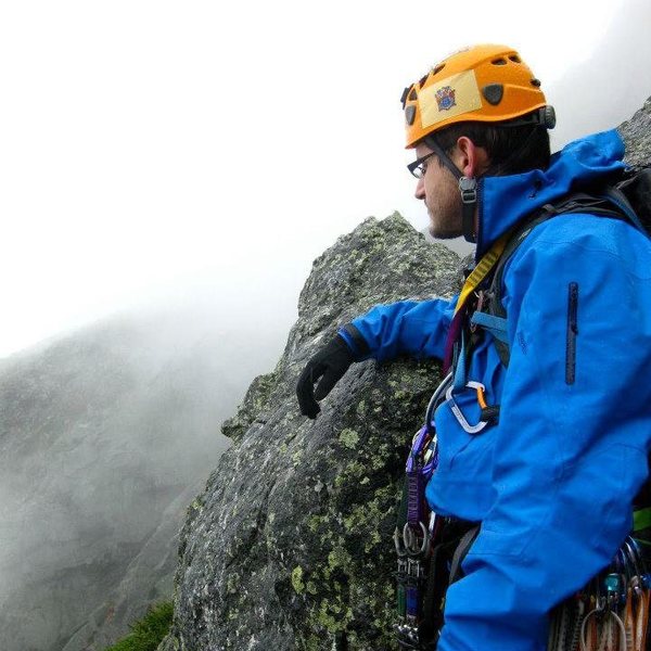 Pinnacle Gully in the background