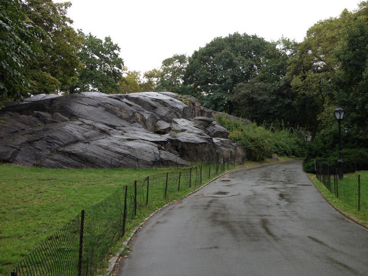 Approaching Cat Rock from the sidewalk over from rat walk. (West approach)