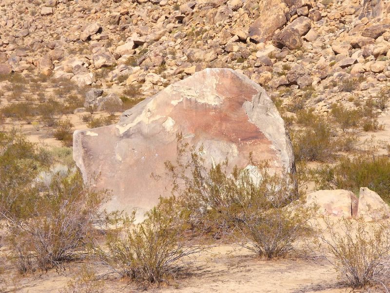 East Face of Igloo boulder. This has the Easiest problems on it.