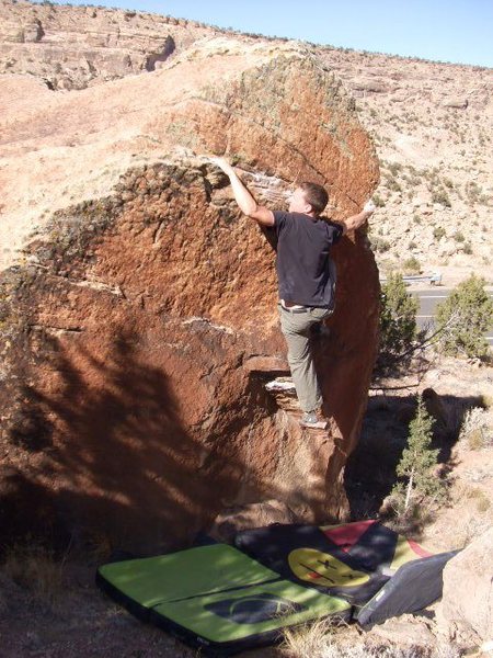 Arien working left through the crimps on Eddie Vedder Voice Calibrator.