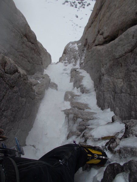 Pitch 1, WI3 M4, Fields Chimney.