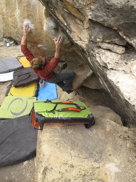 two bad holds, two good feet