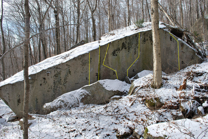 The backside of the Corridor Boulders.<br>
1. Circle Circle<br>
2. AKA Crack<br>
3. Project<br>
4. The Thanksgiver<br>
5. Tilted Tree