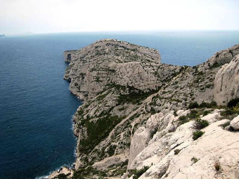 Cap Morgiou from the top of Arête des Raisins