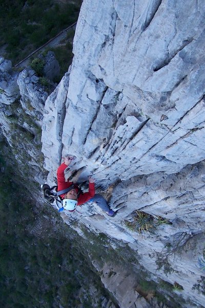 Gildas Tremblay leads the 4th pitch of Access Denied, El Potrero Chico.