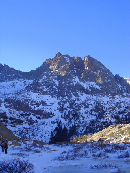 Deborah Couloir needs more snow.