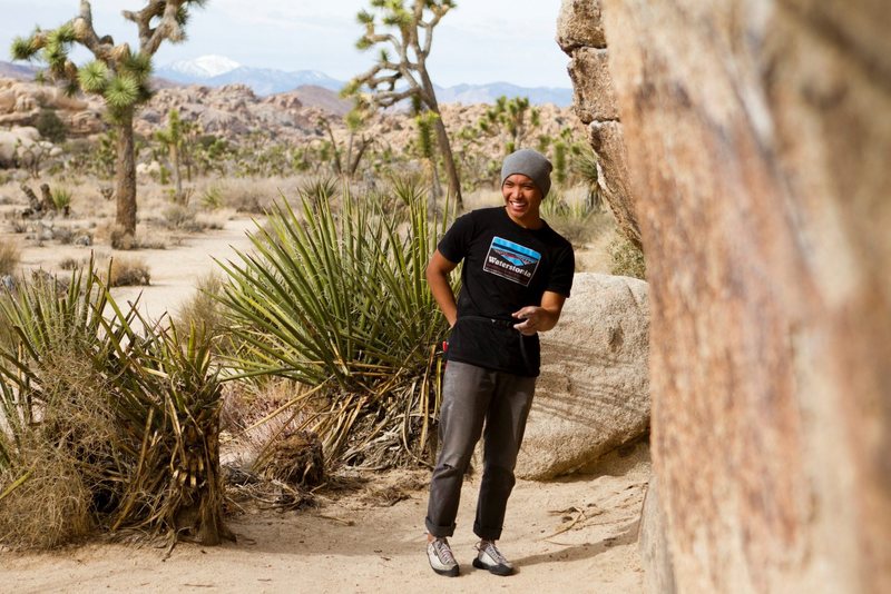 Seconds before onsighting Gun Smoke V3, Joshua Tree bouldering