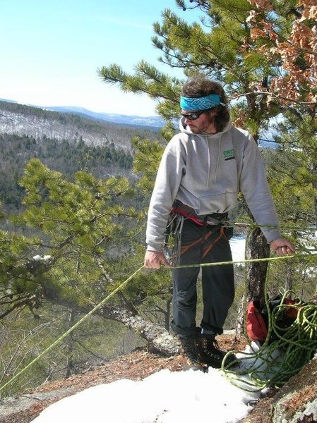 Jon (Chinos) at the belay ledge atop "Spirit Guide," a fun 5.5 warm-up that is also the fastest way to access the top of the cliff from the left end. 