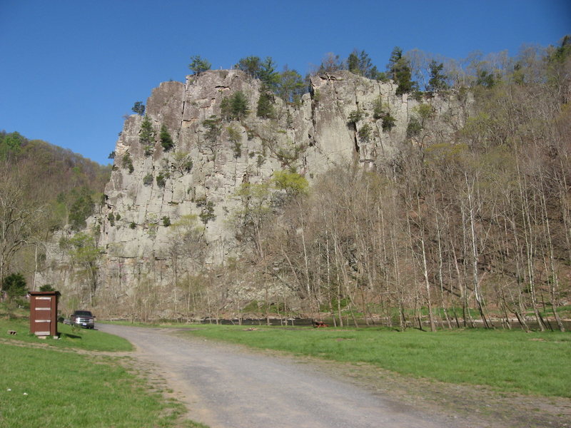 Overview of the sunny faces of Eagle Rocks.