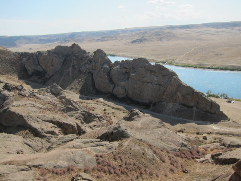 Looking at River Wall East and Ili River.   