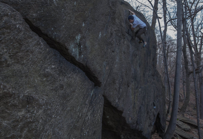 Unknown problem. V3, Highball. Inwood Park, Manhattan, NYC.