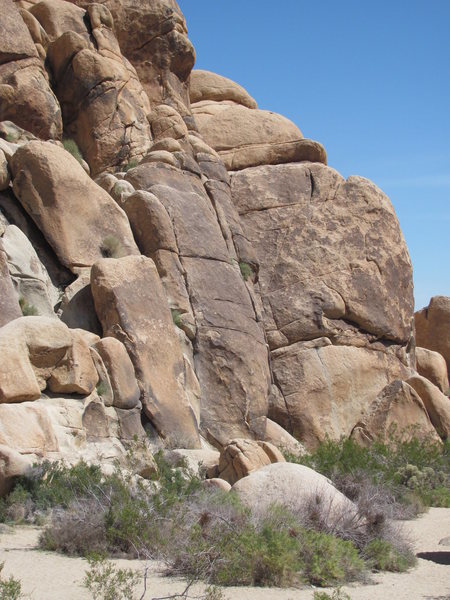 Close-up of Feudal Wall, Right End.