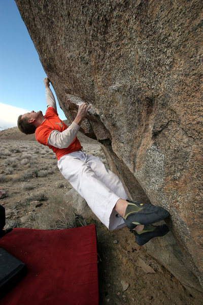 Jerry Oser on the opening moves of Dust in the Wind on the main block.