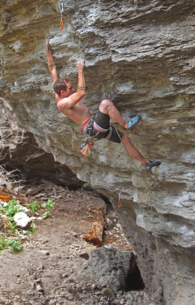 Some good holds after <br>
the cruxy crimps on<br>
Crimp Chimp (5.12a)