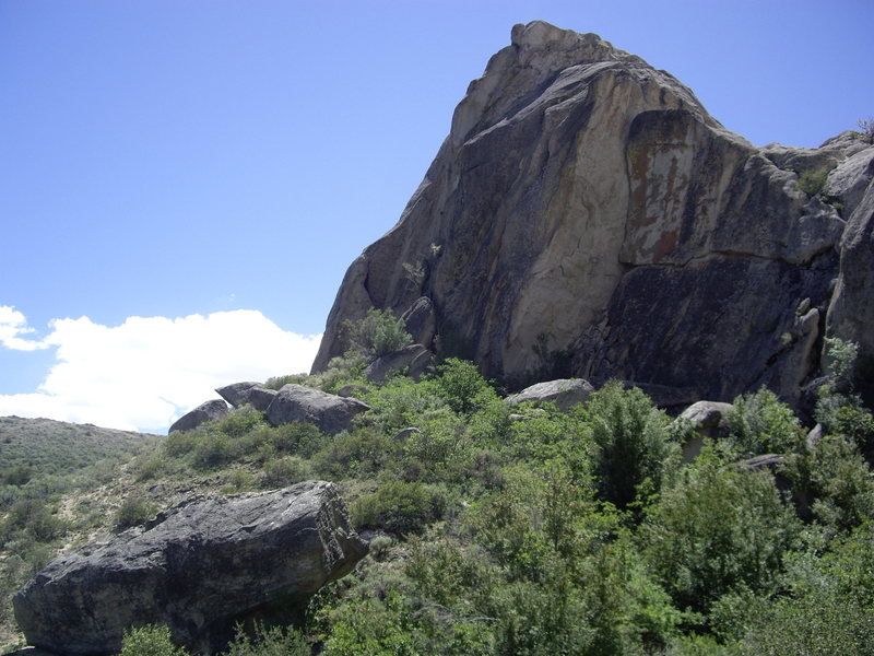 The northeast corner of the Trailer Park with a sweet boulder below it.