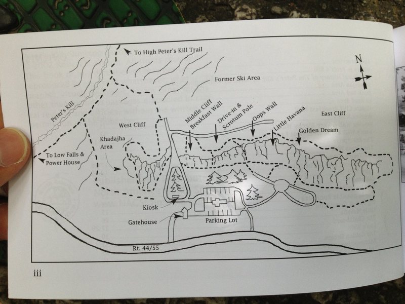 Map of the area with major walls. From the guidebook, which you should buy because it's really helpful.