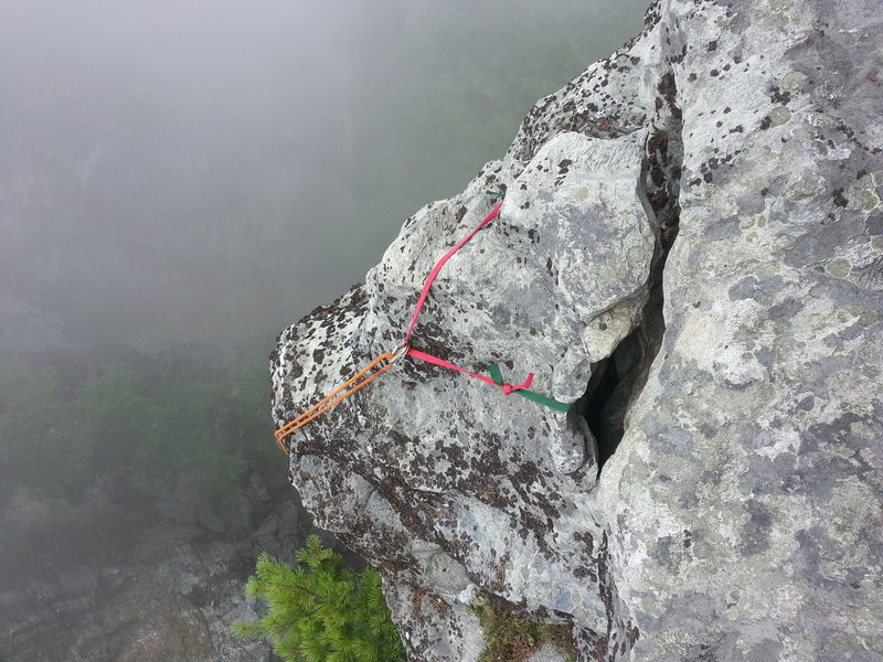 Rap anchor at top.  At the end of overlook and at the bonsai like tree, look over edge to left.  This will put you out exactly 95' to the nut anchor.  Just retrieve it at the end of the day right next to your packs.