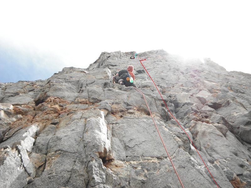 Dark Star Start of Pitch 10.  David Gerwe is leading the first pitch.  The area where he made the anchor is circled. The blue line is Pitch 11.