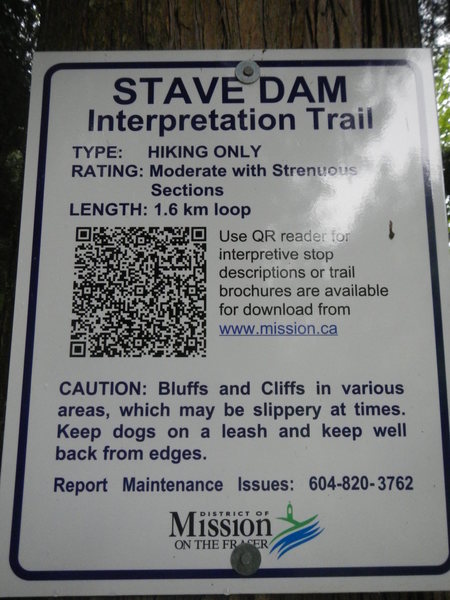 trail head sign