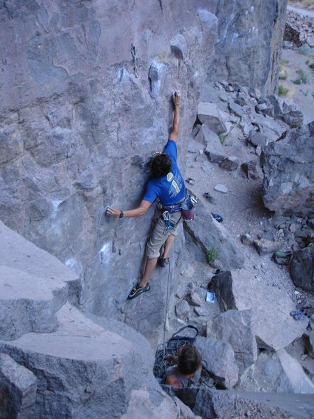 pulling first moves on a fun 10a in Owens River Gorge called Nirvana