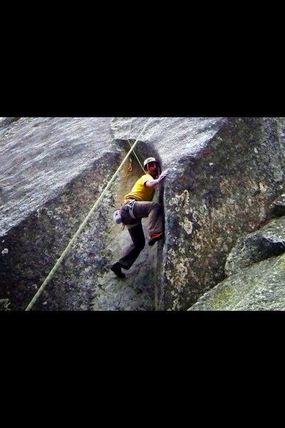 Baby Cobra. Awesome stemming/master locks/beautiful slab/crazy roof mantel!!!