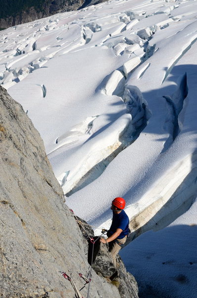 Sweet position at the belay on top of P1