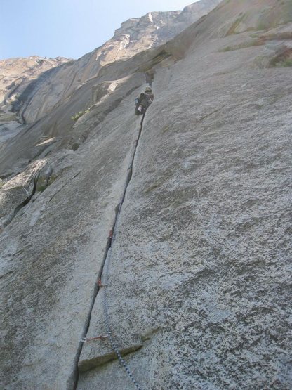 Yosemite Sacherer Cracker