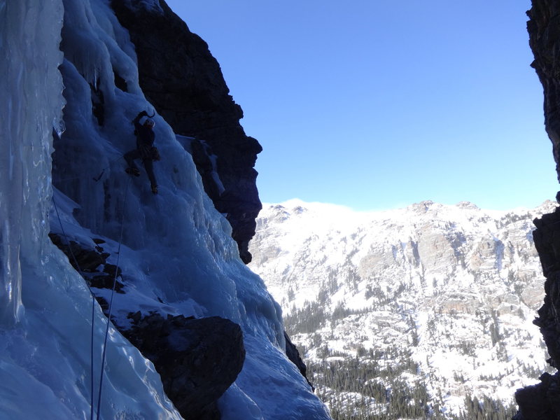 Leading the first ice pitch of the NW Gully-Thatchtop