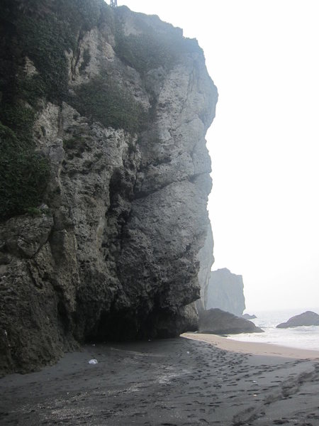 A photogenic overhang and arete