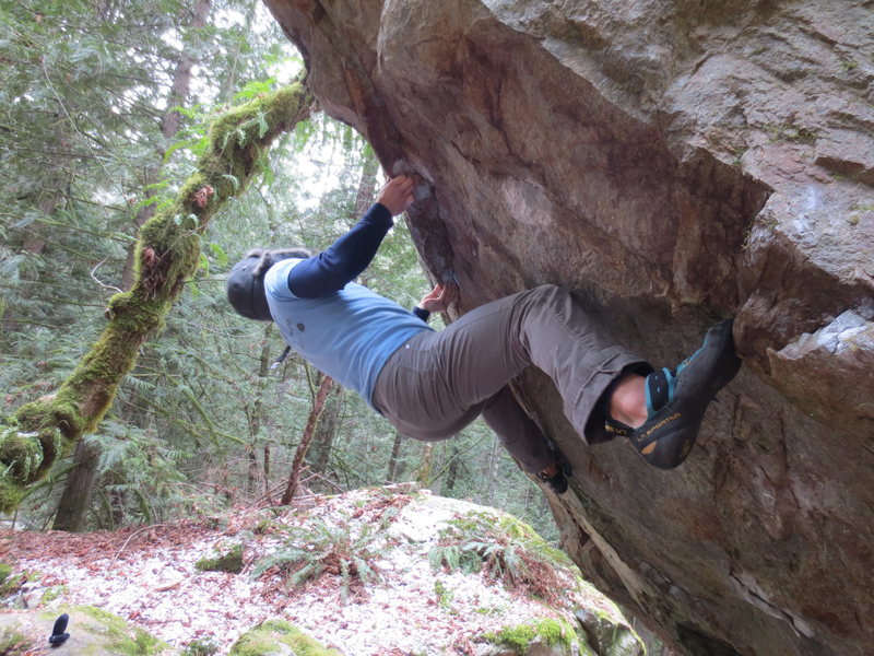 Greg B. in starting Position on double underclings and high feet