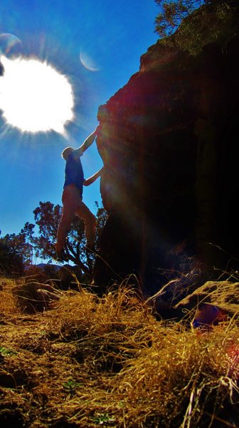 A sunny day send of Comeback Haunting. Hold the barn door and finish up the tricky topout.